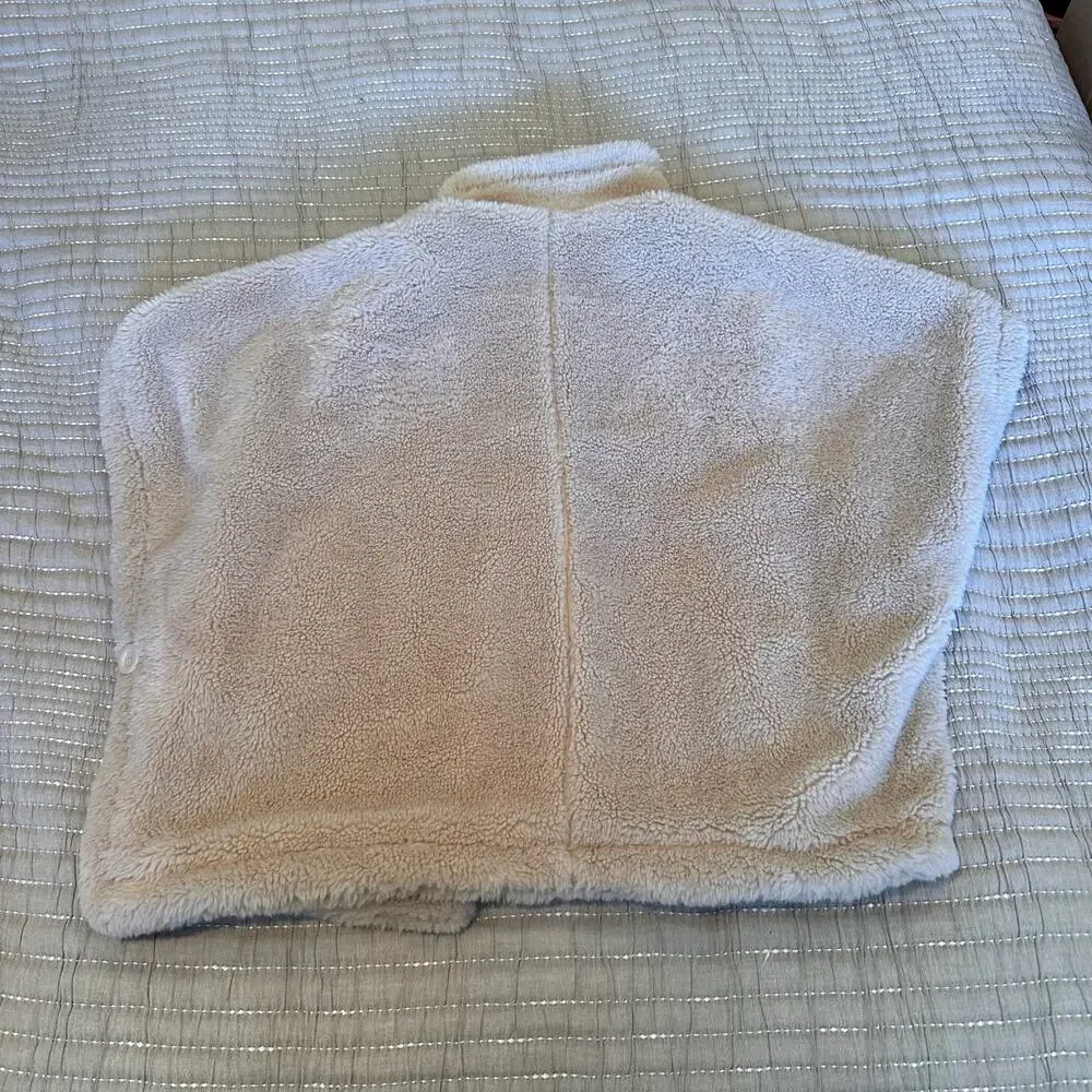 Rachel Zoe Oversized Poncho Teddy Fleece Coat Jacket New - Picture 4 of 4